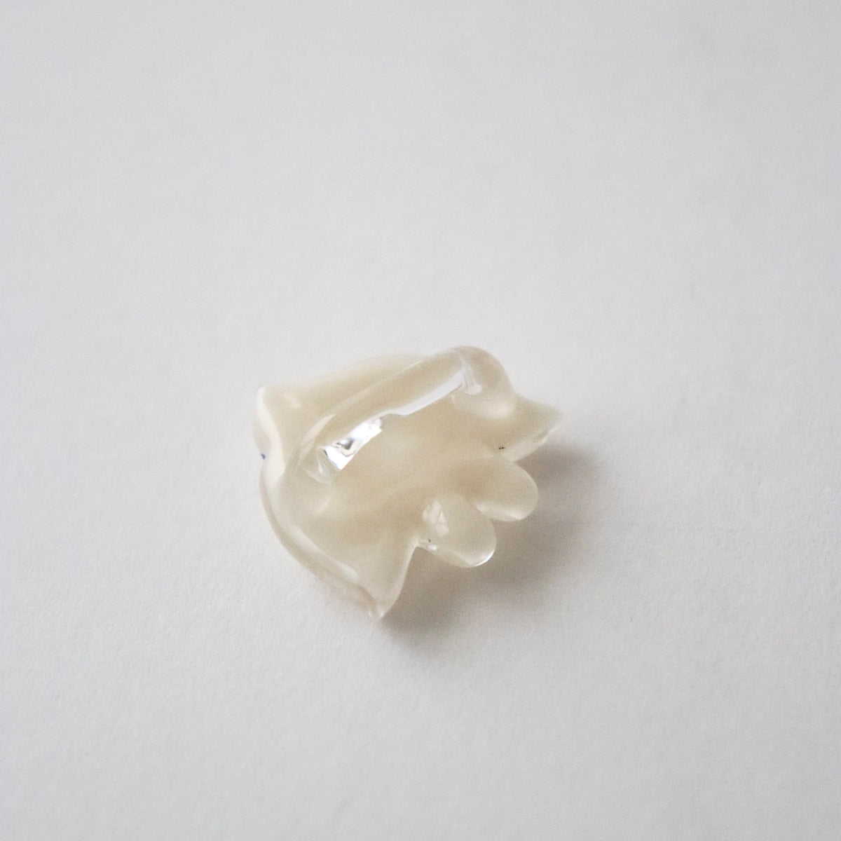 帯留「ガラス千鳥 - wht」和小物さくら