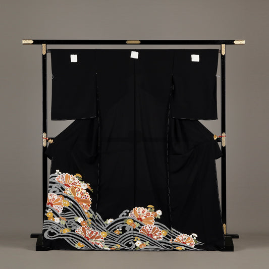京友禅 | 黒留袖 | 正絹 | 黒 | 疋田波に寛文の菊 | 丸福染匠