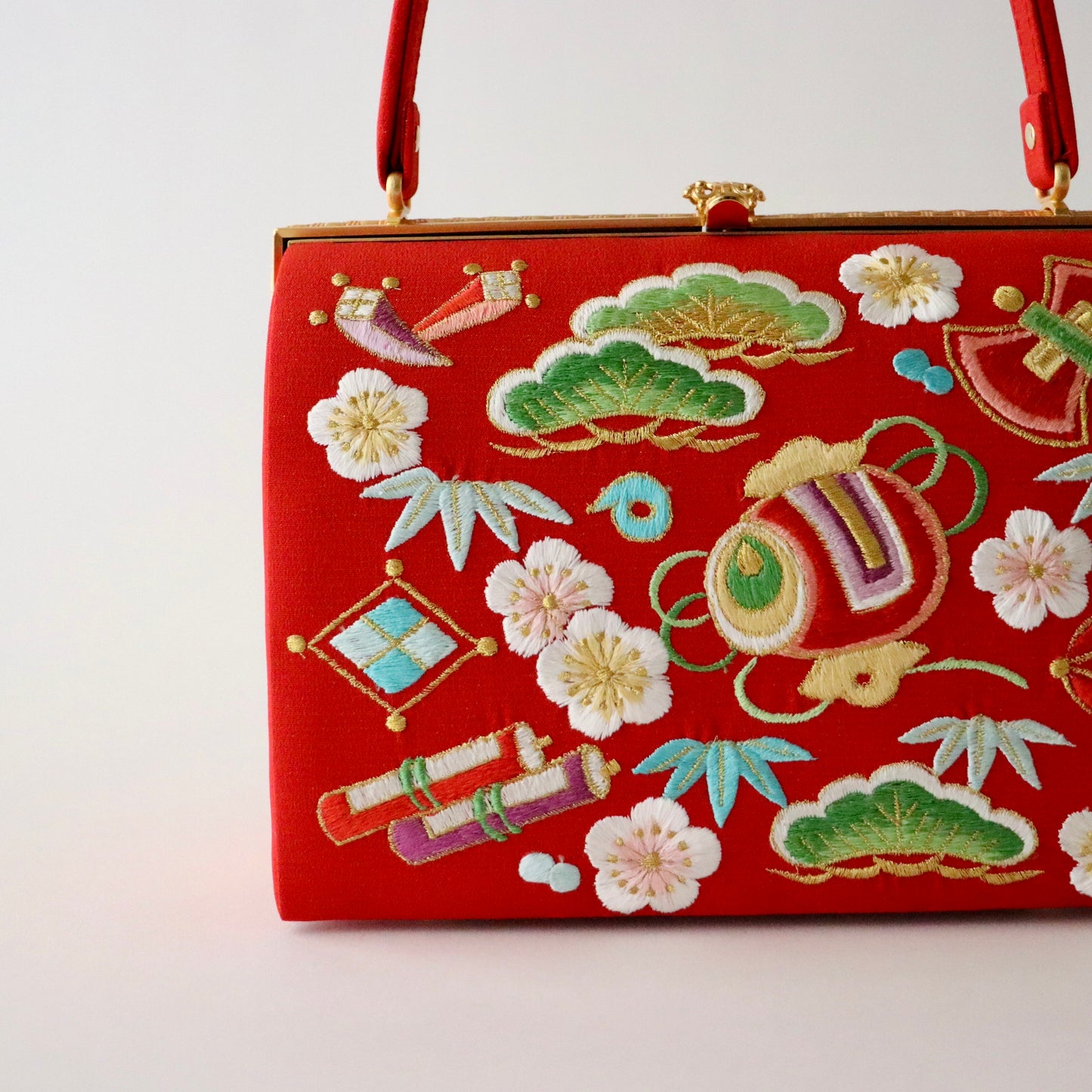 刺繍 | 草履バッグセット | 振袖 | 礼装 | 赤 | 宝尽くし | 和小物さくら