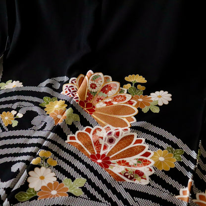 京友禅 | 黒留袖 | 正絹 | 黒 | 疋田波に寛文の菊 | 丸福染匠