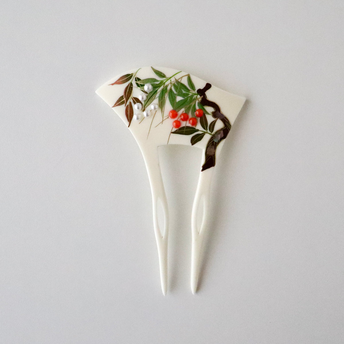かんざし | バチ型 | 通年向け | 蒔絵 | 南天 | 白 | 大原商店