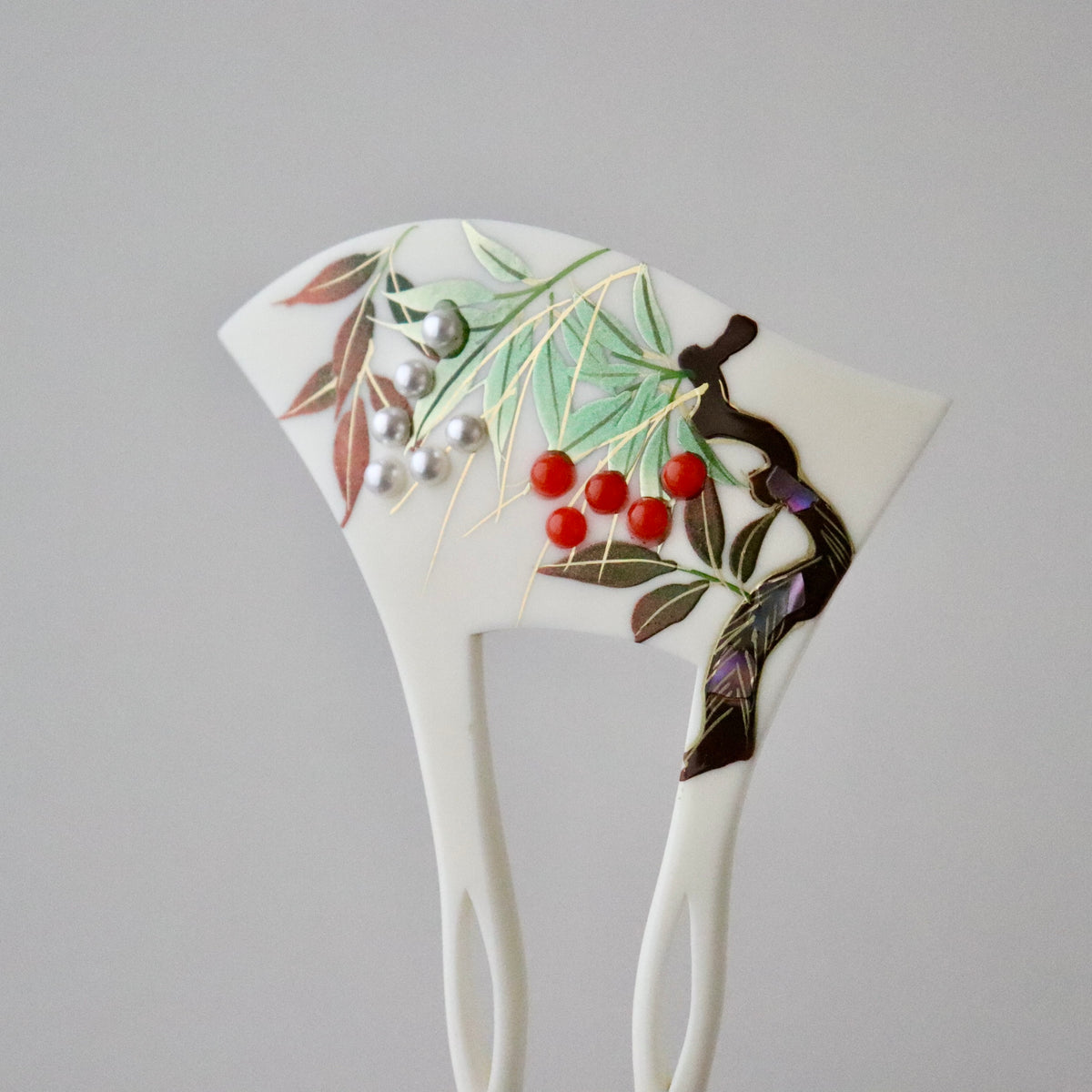 かんざし | バチ型 | 通年向け | 蒔絵 | 南天 | 白 | 大原商店