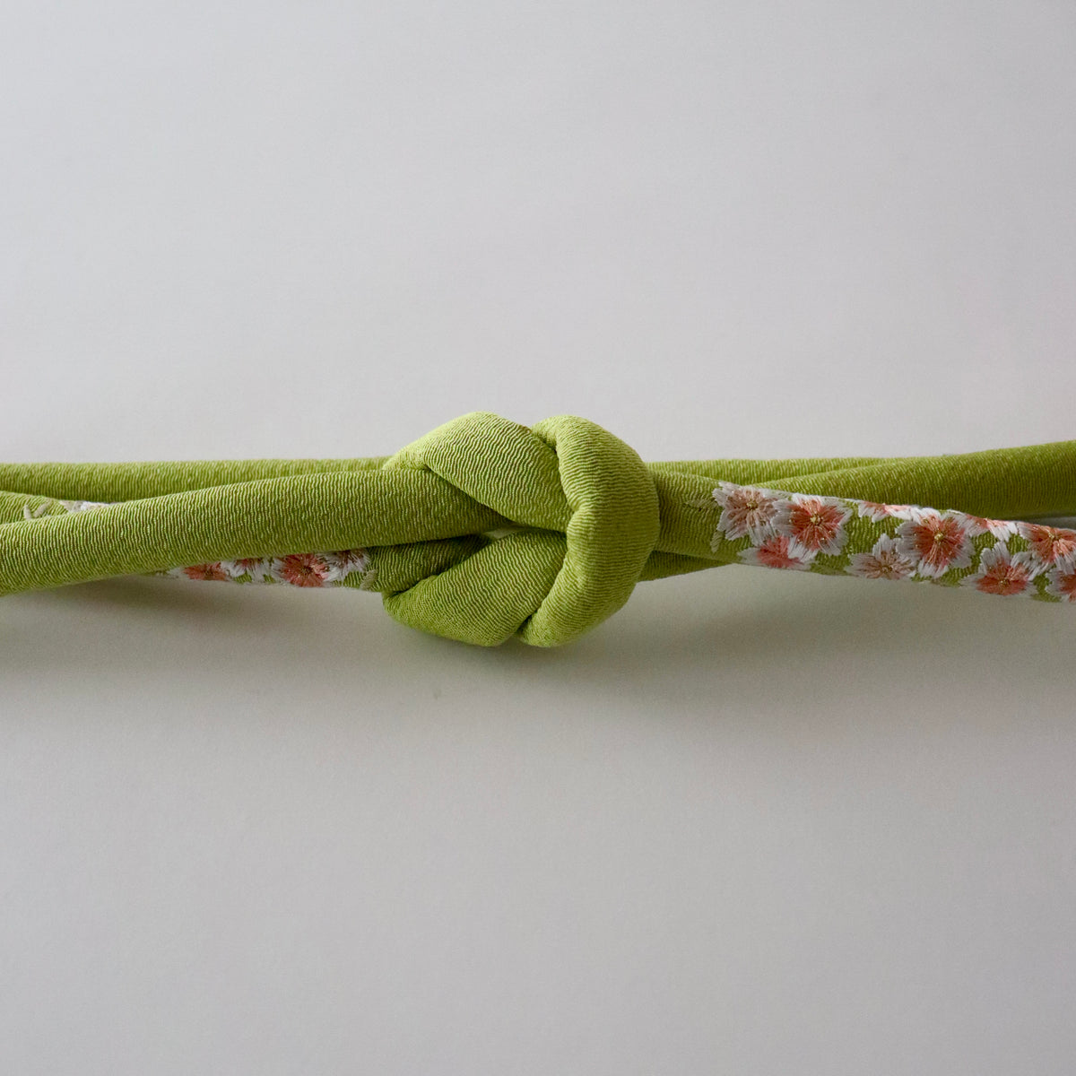 帯締め | 七五三 | 七歳 | 正絹 | 丸ぐけ | 満開桜 | 刺繍 | 黄緑 | 大原商店