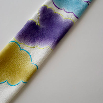 帯揚げ | 袷・単衣向け | 雲三色暈し雲取横振刺繍 | 和小物さくら