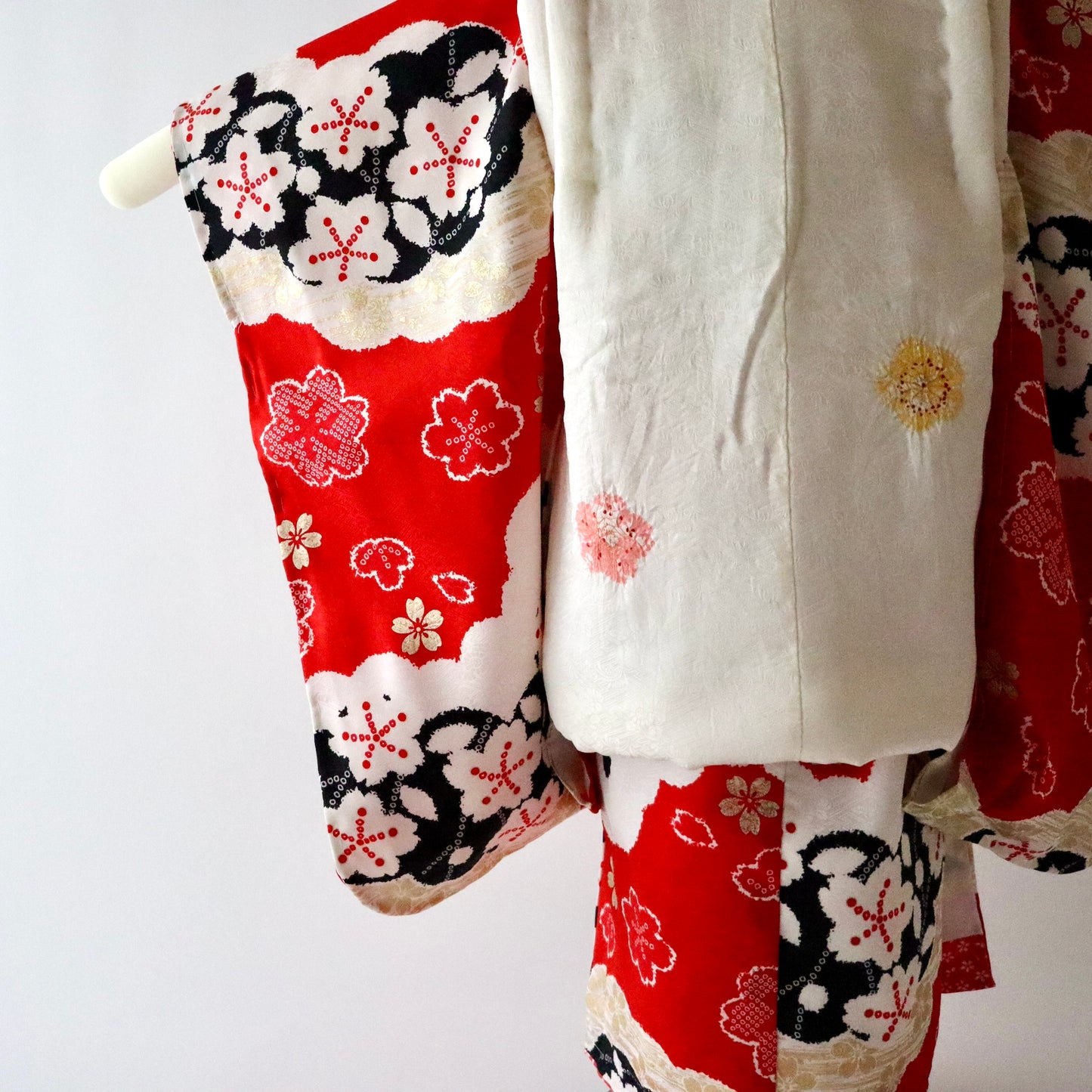 御祝着セット | 七五三 | 三歳 | 正絹 | 赤白黒 | 花絞