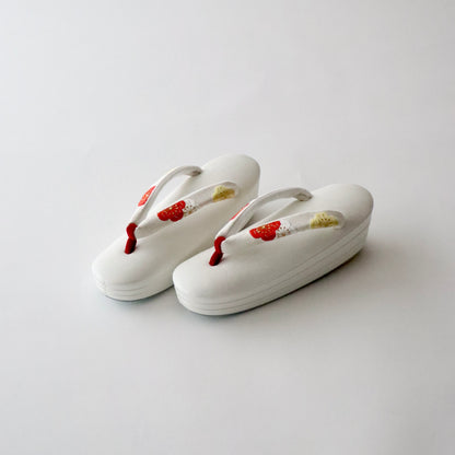 刺繍 | 草履バッグセット | 振袖 | 礼装 | 紅白黄 | 和小物さくら