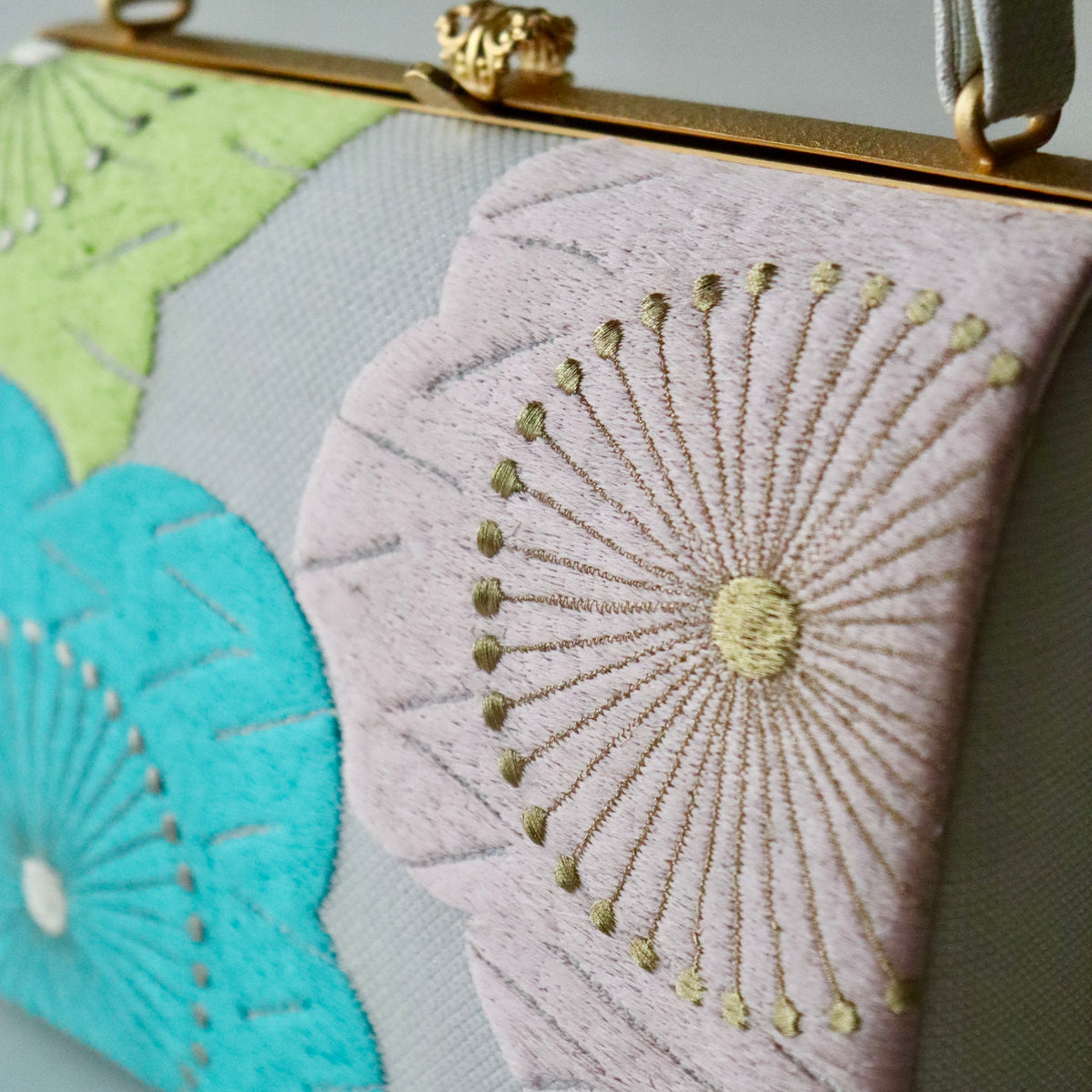 刺繍 | 草履バッグセット | 振袖 | 礼装 | 天桃 | 和小物さくら