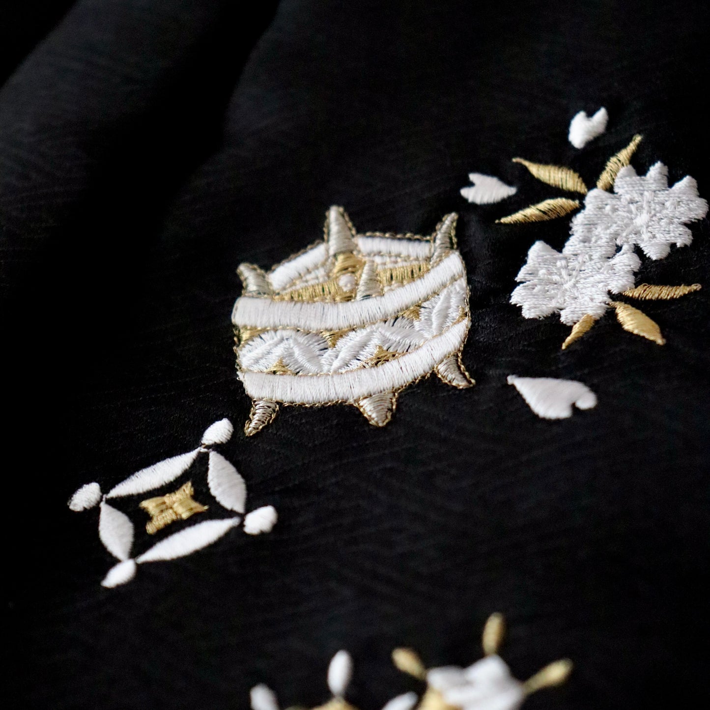 被布 | 七五三 | 三歳 | 男児向け | 正絹 | 宝尽くし | 刺繍
