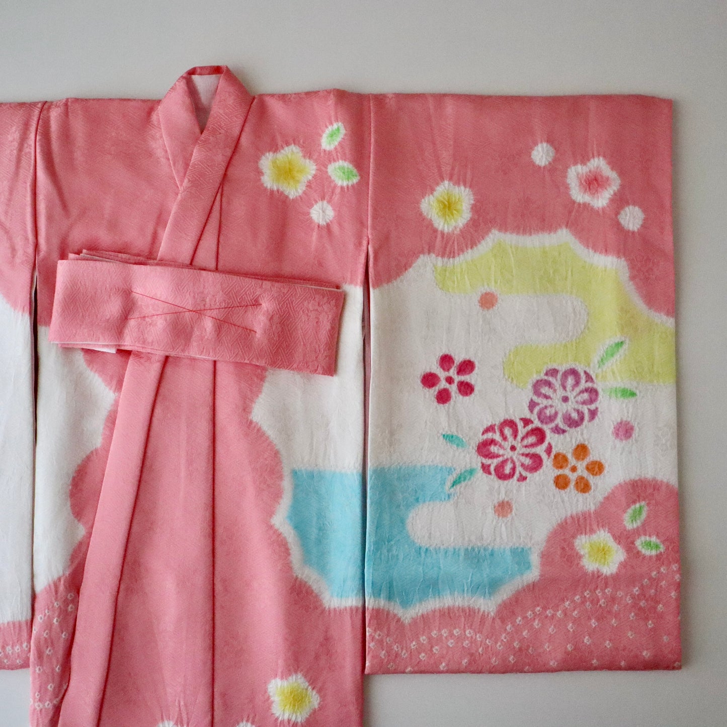 女児初着「鞠と花松」