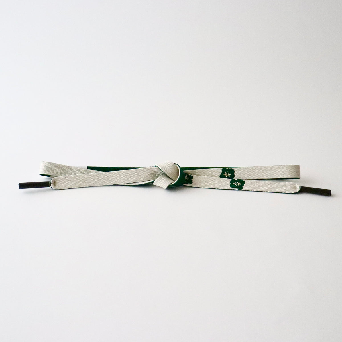 帯締め「手組み椿- wht.grn」　和小物さくら